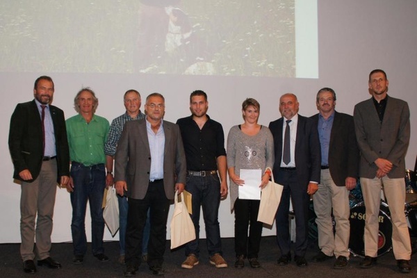 Gruppenbild Preisvergabe Wiesenmeisterschaft 2015 ( W. Eberenz)