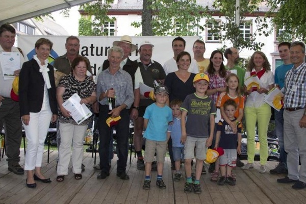 Gruppenbild Preistrger Naturpark-Wiesenmeisterschaft(Markus Ketterer)