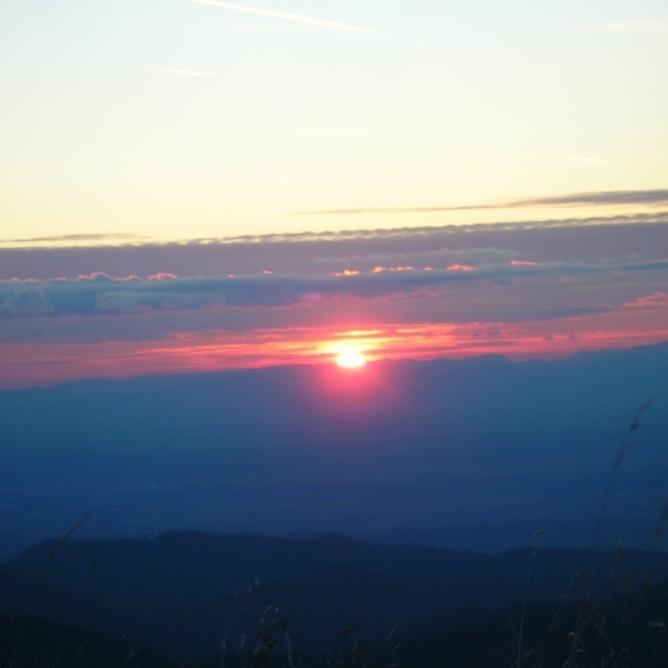 Sonnenuntergang berm Elsssischen Belchen  Heinz-Michael Peter