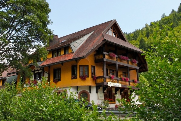 Blick auf das Hotel Gasthaus Hirschen  Hirschen Brandenberg/Christoph Eberle