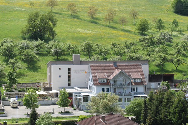 Blick auf das Landhotel Wilder Mann in Eggingen