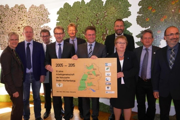 Gruppenbild Jubilum 10 Jahre AG Naturparke (Foto: Naturpark Neckartal-Odenwald)