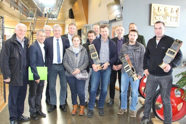 Gruppenbild Preistrger Wiesenmeisterschaften 2018