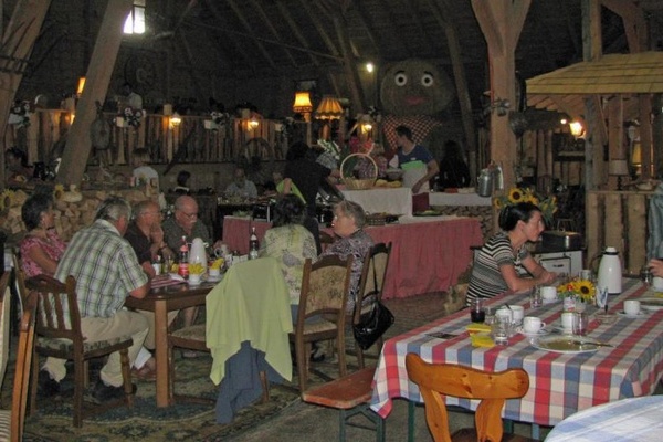 Brunch-Gesellschaft auf dem Nestorhof in Grwihl-Rotzingen