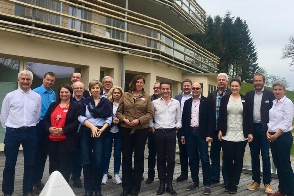 Gruppenbild Auftaktveranstaltung Baukultur und Tourismus