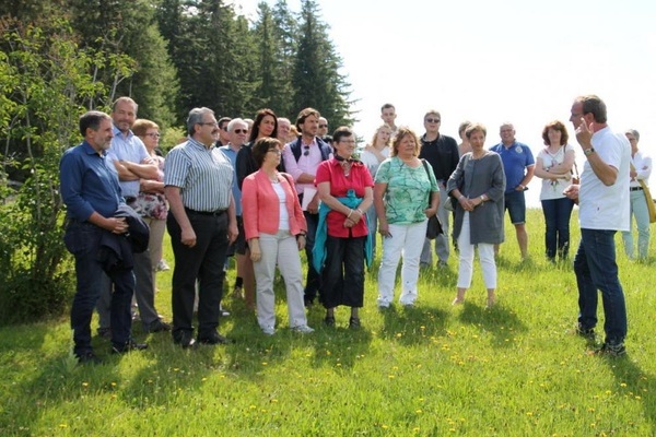 Bild2 - Gruppenbild Brunch auf dem Bauernhof 2016