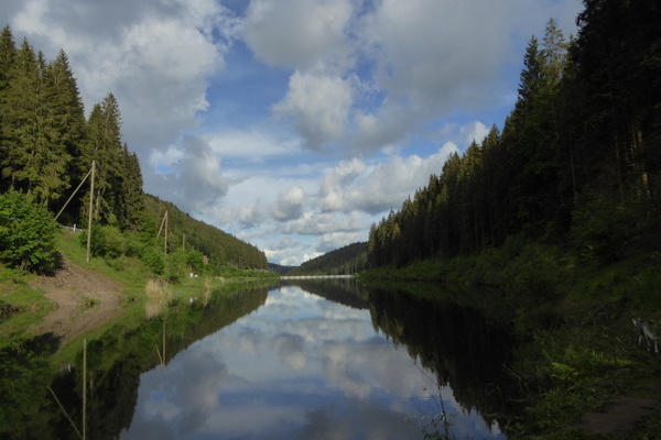 Blick auf die Linachtalsperre  Andreas Farsang