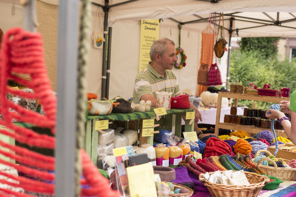 Regionale Produkte auf dem Naturpark-Markt  Markus Ketterer